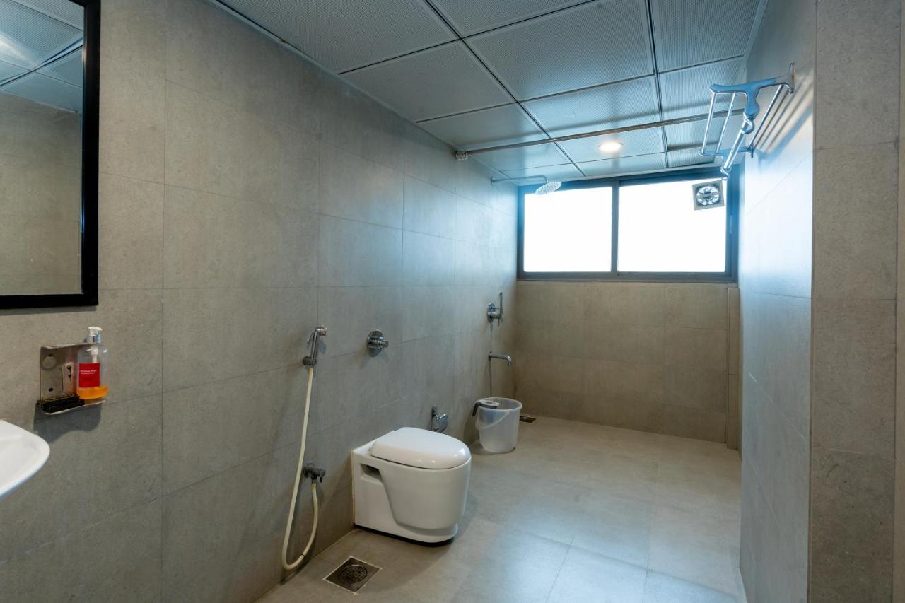 Hotel Arma Town House Мумбаи Экстерьер фото