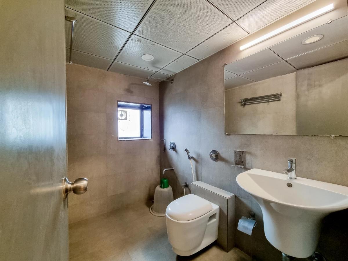 Hotel Arma Town House Мумбаи Экстерьер фото